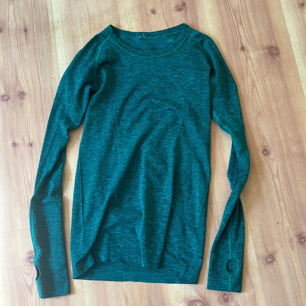 Heathered green LS swiftly